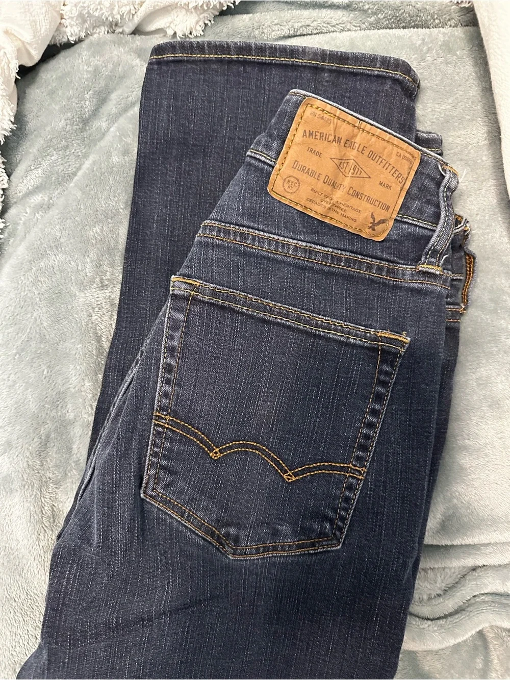 American Eagle Outfitters classic straight